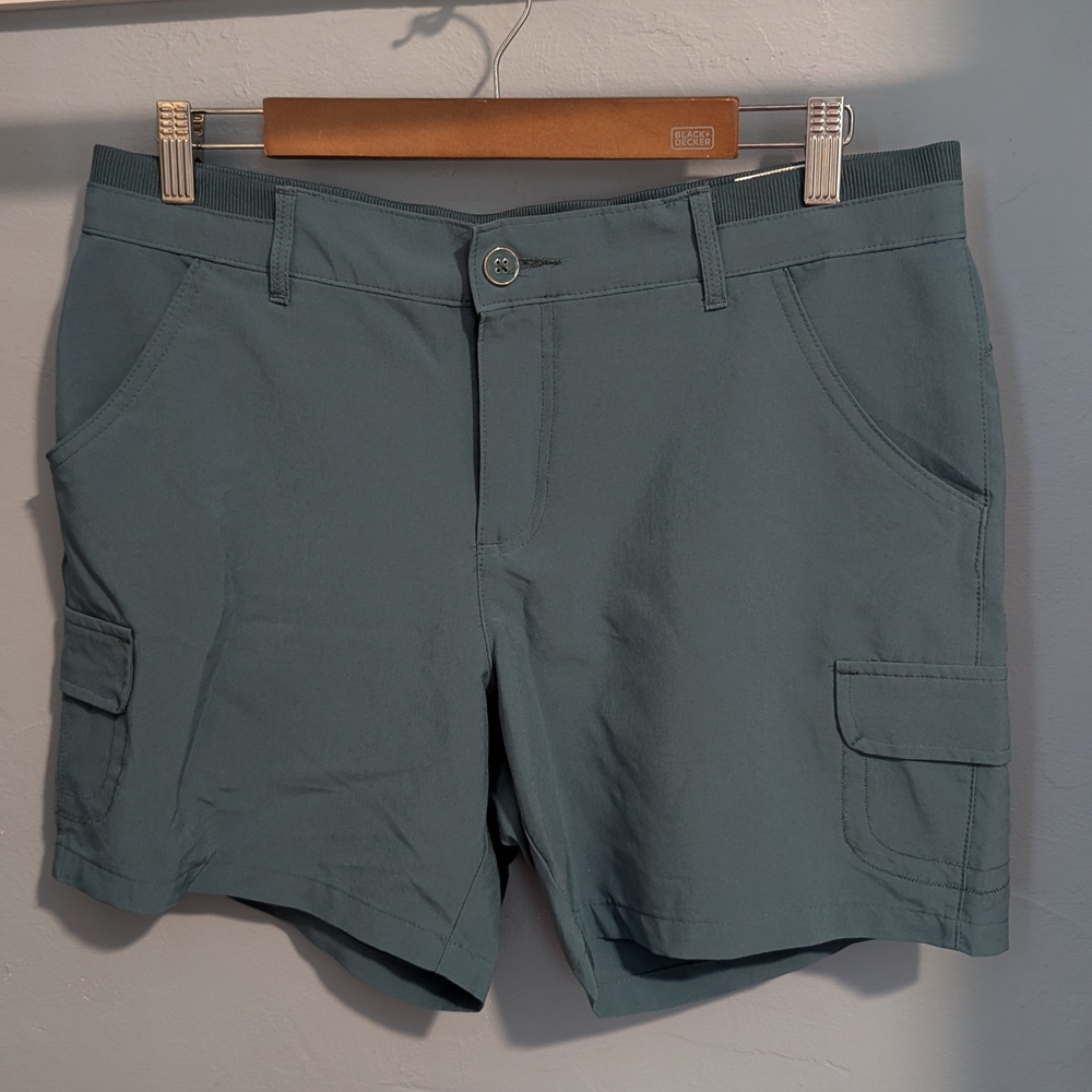 🍇 Lee Women's Teal Cargo Bermuda Shorts Size 10